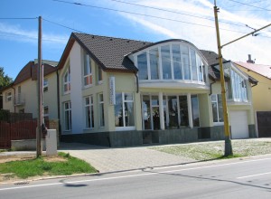 Predajne svietidiel ELMITA v Prešove a Košiciach