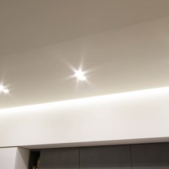 Podsvietenie LED pásom v kuchyni